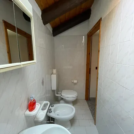 公寓 La Mansarda Di Cerise